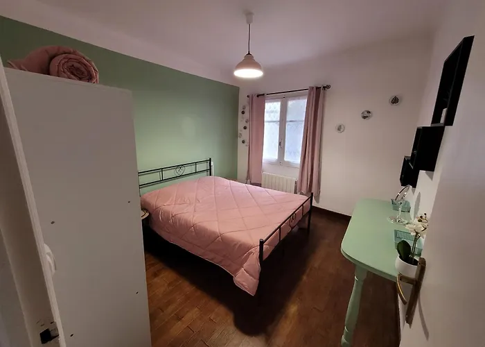 Дом отдыха Chez Nimel Marignac Marignac (Haute-Garonne)