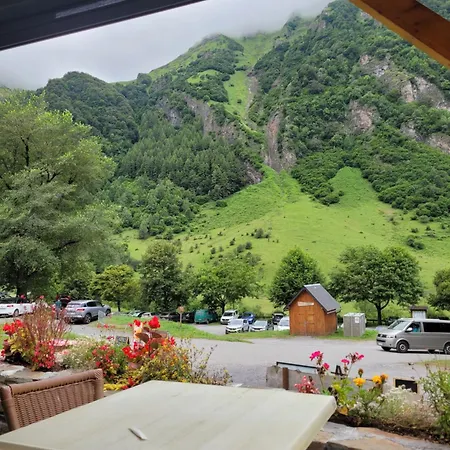 Chez Nimel Marignac Tatil Evi Marignac (Haute-Garonne)